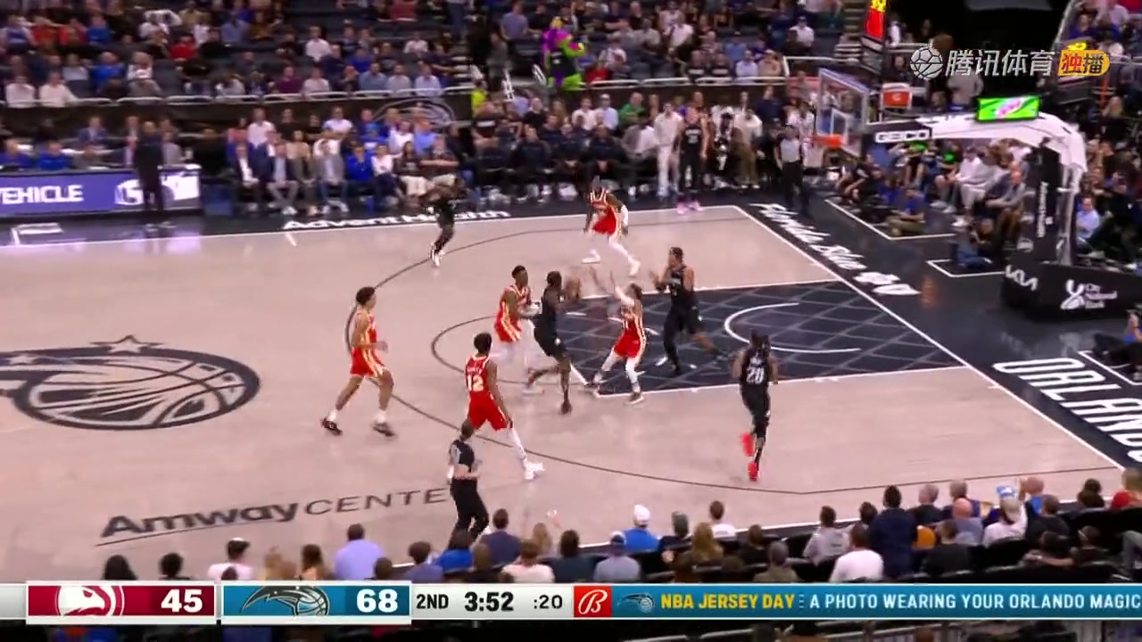 比文班亞馬如何？波爾-波爾持球一條龍反擊轉(zhuǎn)身過人暴扣