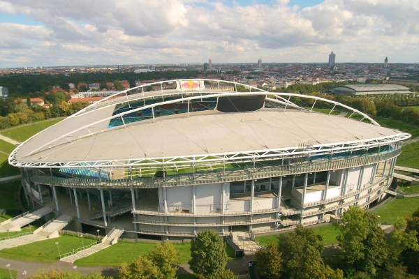 萊比錫紅牛的主場在哪里？