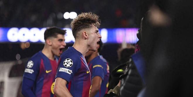 歐洲最強(qiáng)中場(chǎng)誕生！巴薩小將遺憾錯(cuò)失與梅西對(duì)決，進(jìn)球致敬梅球王