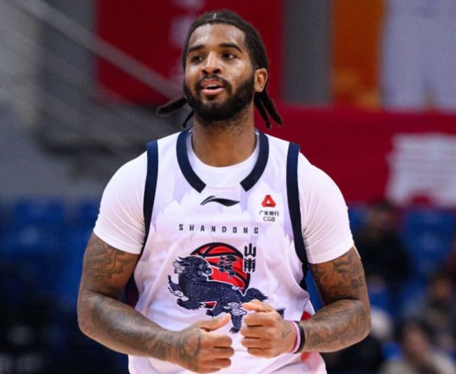 山東隊出現(xiàn)1壞消息！2米06外援意外受傷，CBA常規(guī)賽提前報銷