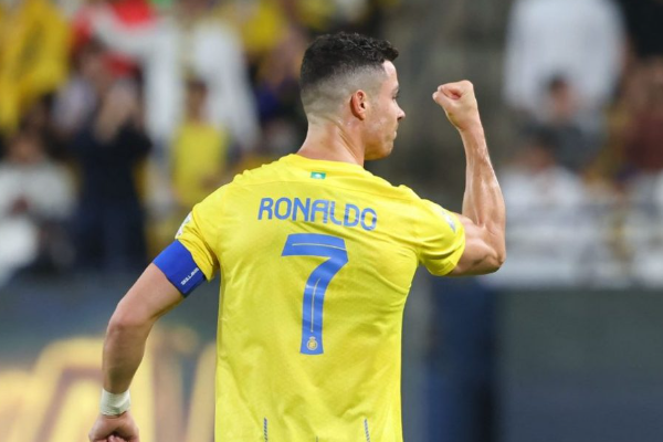 C羅率隊(duì)在利雅得奪冠！登頂亞冠賽事冠軍殊榮