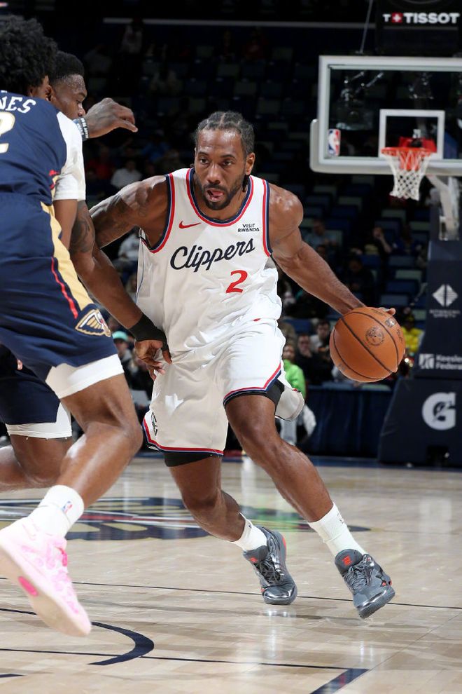 前八不穩(wěn)！小卡傷停快船遭鵜鶘雙殺吞4連敗 墨菲27分小瓊斯22分