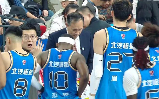 北京男籃詢價(jià)被拒，丁威迪拒絕來CBA打球，心儀小外援隻剩一人！