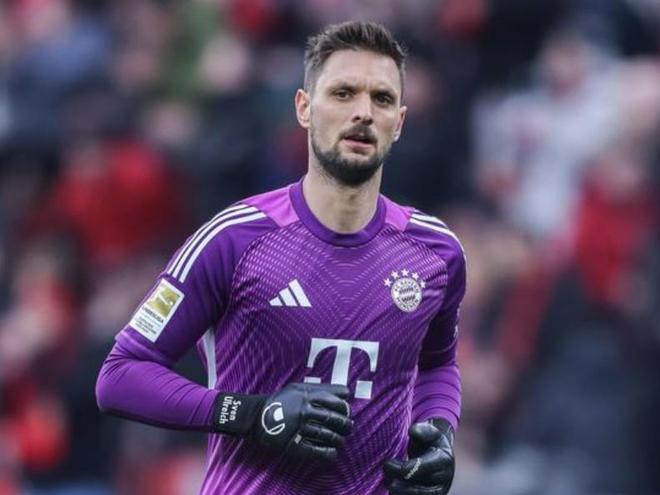 真沒健康門將了，烏爾賴希：我感覺大腿有點不適，希望不嚴(yán)重