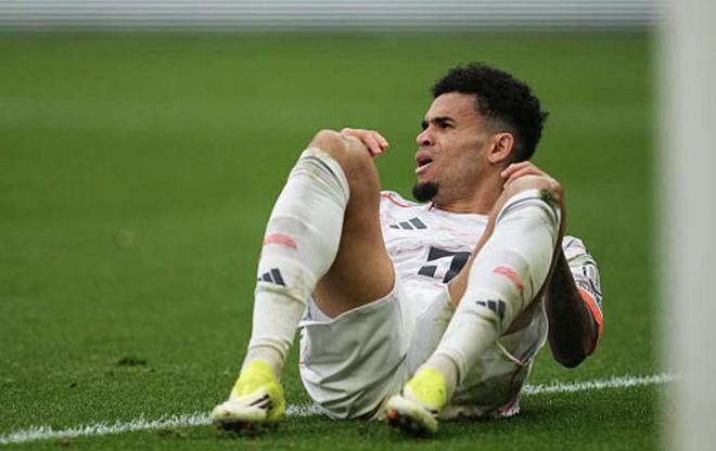 斯塔尼希奇：迪亞斯碰到對(duì)方了，兩黃變一紅對(duì)他而言有些苛刻