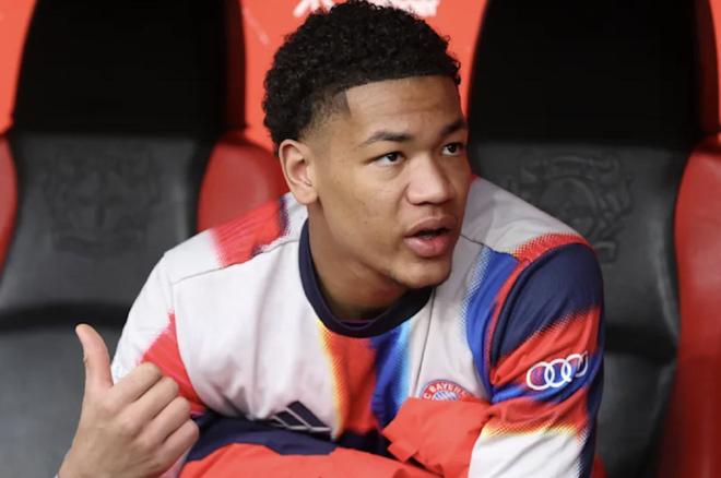 律師：拜仁用16歲門將踢歐冠會(huì)違反勞動(dòng)法，需要政府特別豁免