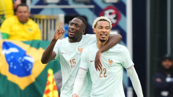 利物浦球員國家隊(duì)?wèi)?zhàn)報(bào)：?；倏诉M(jìn)球，科納特出場