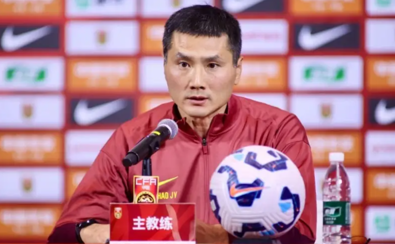 拭目以待！中國男足焦點(diǎn)戰(zhàn)vs世界杯新軍，邵佳一緊急補(bǔ)招2大國腳