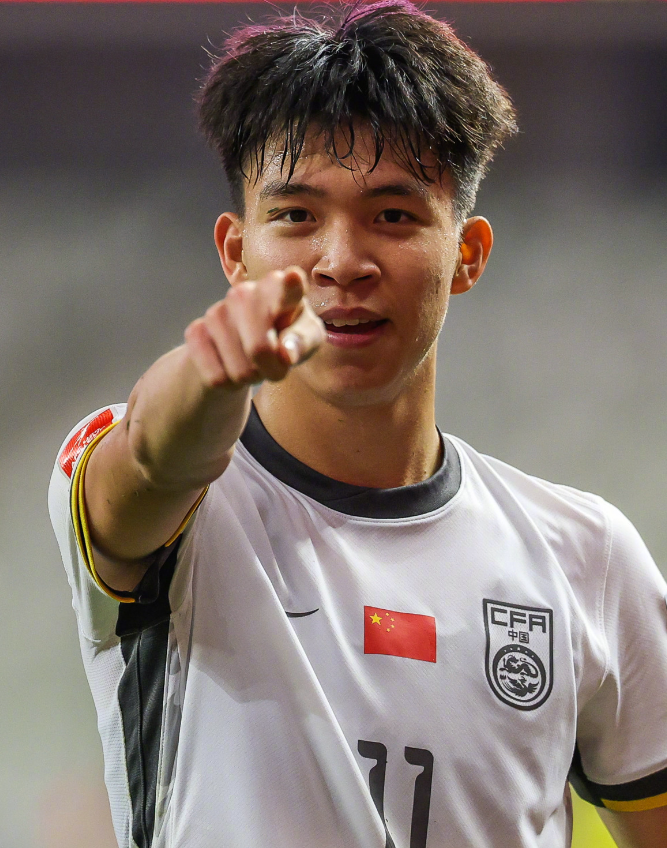 國足首發(fā)陣容曝光！U23三人先發(fā)，王鈺棟徐彬在列，張玉寧領(lǐng)銜