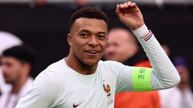 姆巴佩距法國隊(duì)史射手王就差1球，吉魯?shù)募o(jì)錄快保不住了！