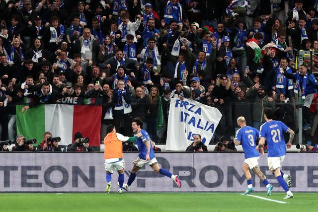 托納利：咱們雖然緊張但沒退路，進(jìn)球獻(xiàn)給所有想去世界杯的人