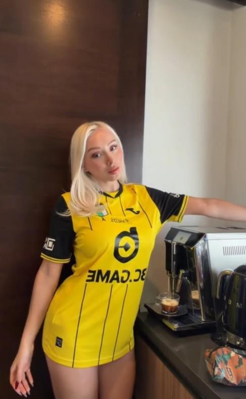 主帥不走我不脫！C羅緋聞前女友放狠話：球隊(duì)踢太爛毀我X生活