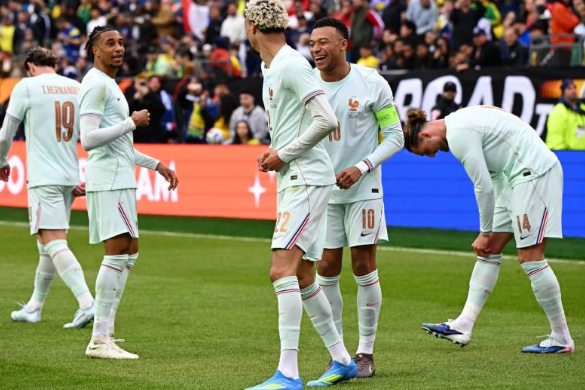 姆巴佩、?；倏恕W利塞和登貝萊：屬于法國隊(duì)的進(jìn)攻四重奏