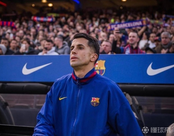 每體：巴斯托尼是巴薩左腳中衛(wèi)首選；德科想找另一個坎塞洛