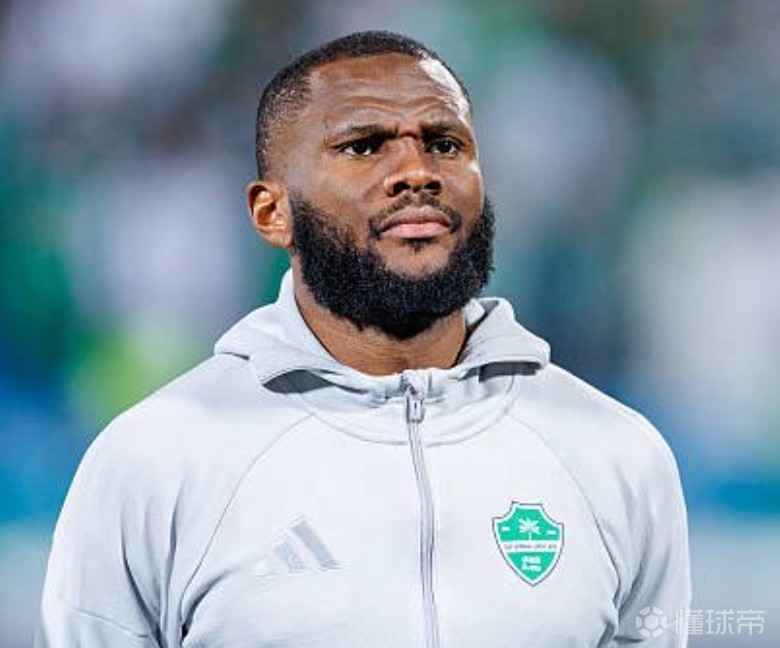 都體：尤文正在考慮向凱西提供兩年合同，年薪500萬歐+獎(jiǎng)金