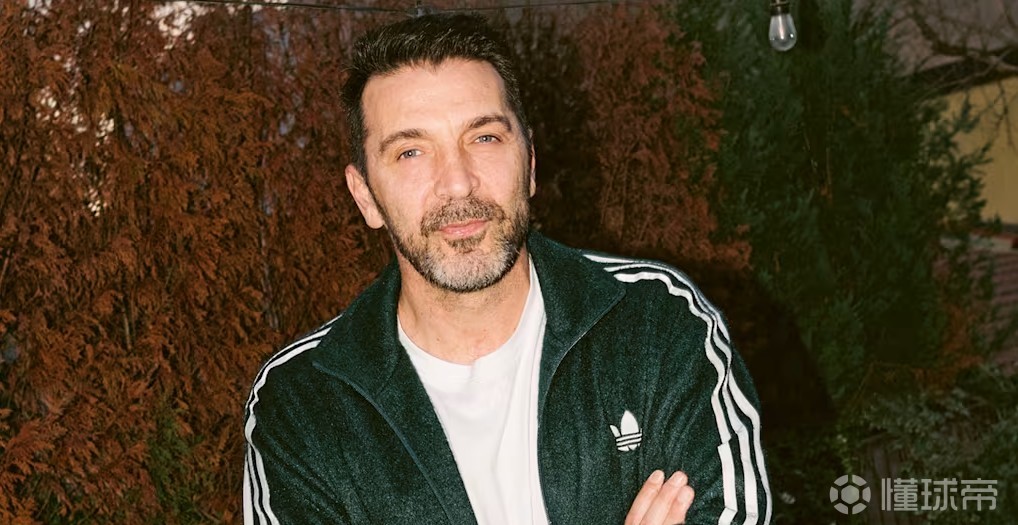 布馮：我年輕時(shí)也總是喜歡出擊；拜仁一直以來都很強(qiáng)