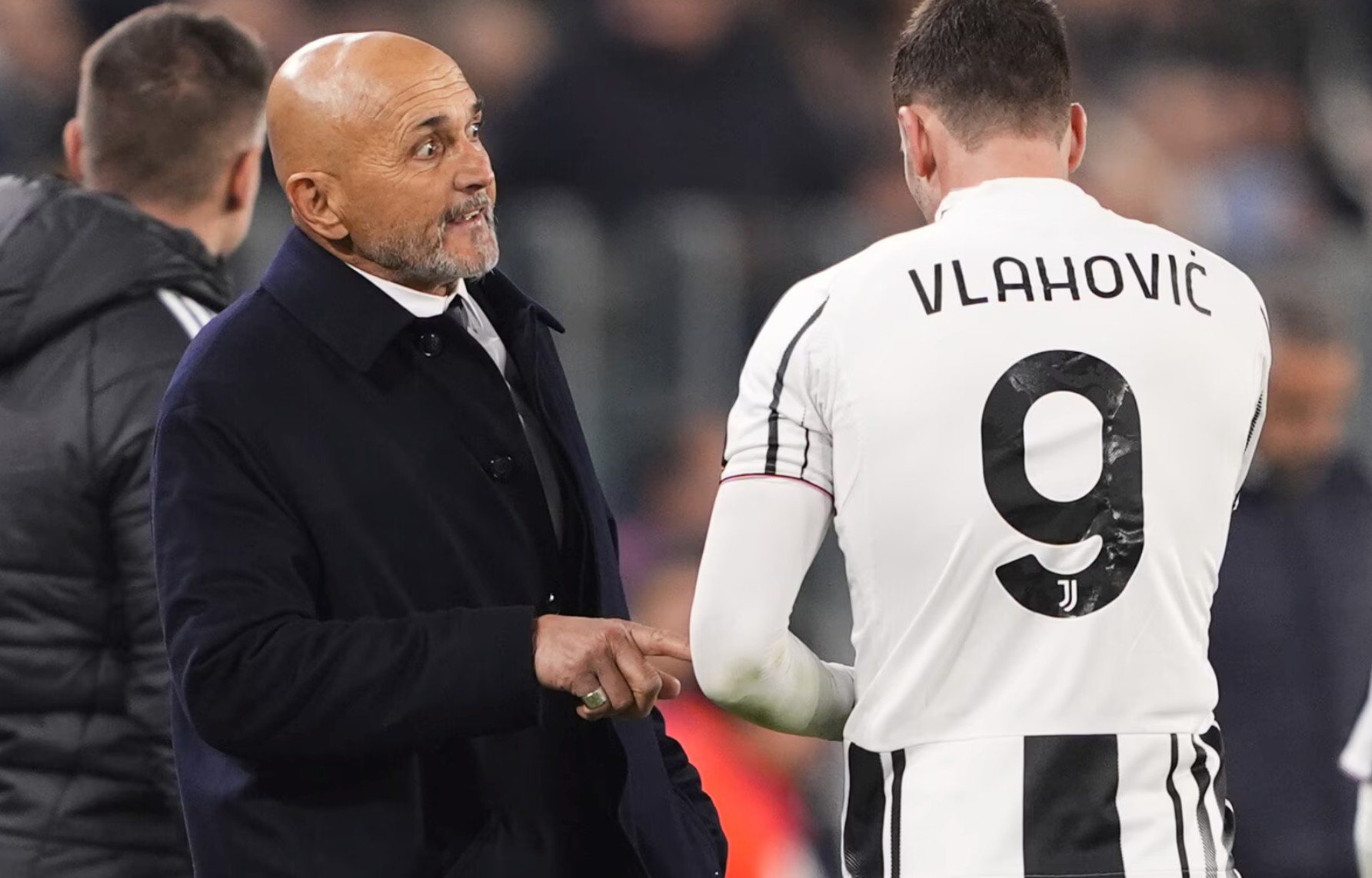 斯基拉：尤文600萬(wàn)歐年薪續(xù)約斯帕萊蒂，700萬(wàn)+簽字費(fèi)續(xù)約DV9