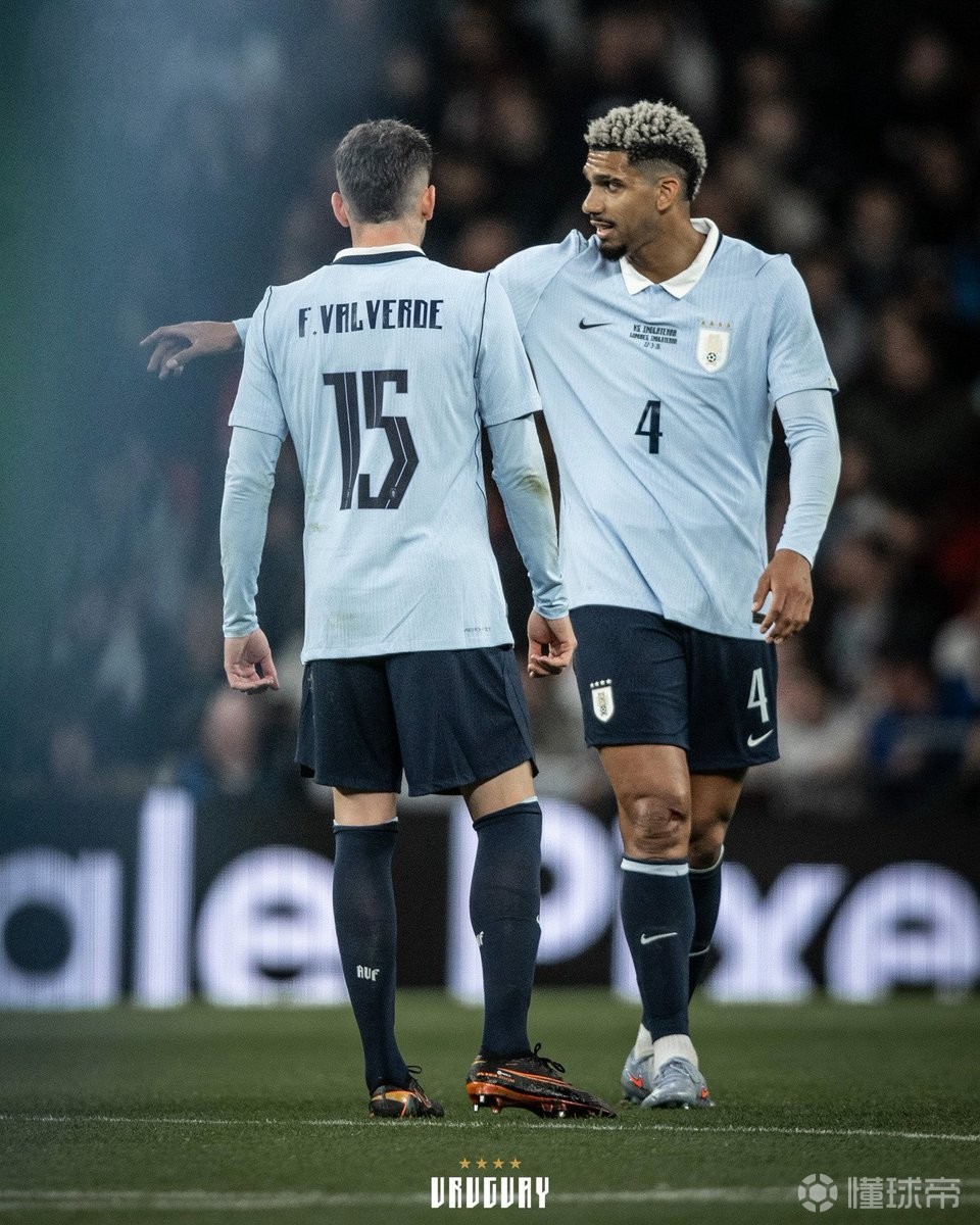 烏拉圭曬圖：如何解釋300萬(wàn)人的國(guó)家能培養(yǎng)出皇薩隊(duì)長(zhǎng)？