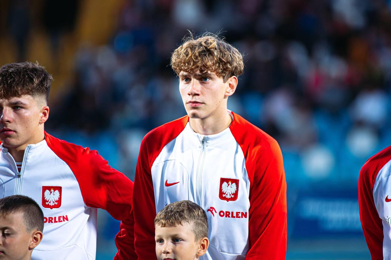 波蘭青年國腳：我從小就是巴薩球迷；夢想是贏得金球獎
