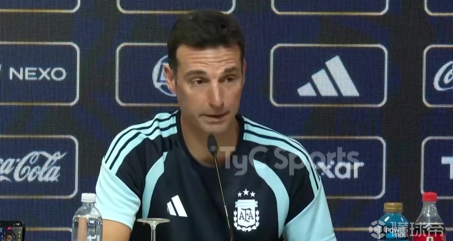 斯卡洛尼：德保羅踢贊比亞可以上場；帕尼切利受傷真的很遺憾