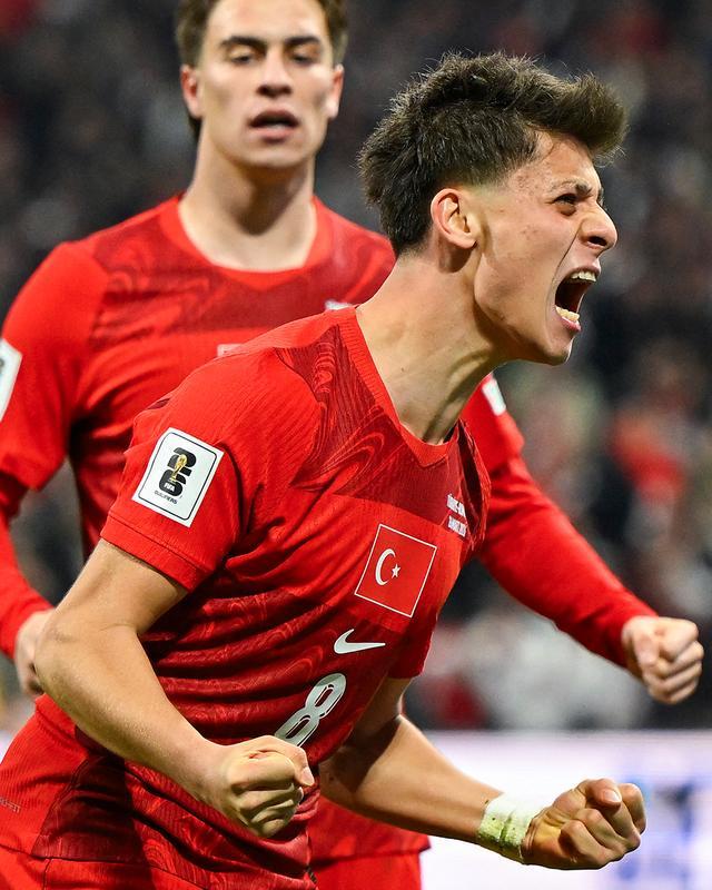 居萊爾：臥薪嘗膽！挨過皇馬冷板凳，如今扛起土耳其！