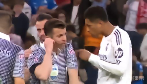 貝林厄姆賽后質疑裁判判罰：都出血了，怎么可能不是點球