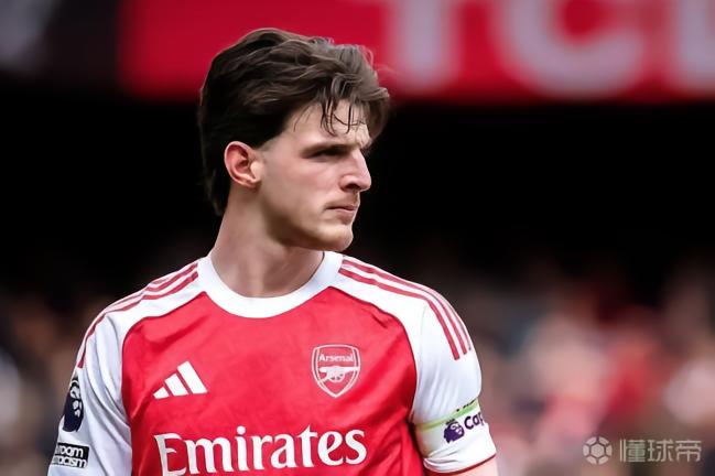 阿森納開展公開訓(xùn)練，賴斯、薩卡、厄德高、卡拉菲奧里等缺席