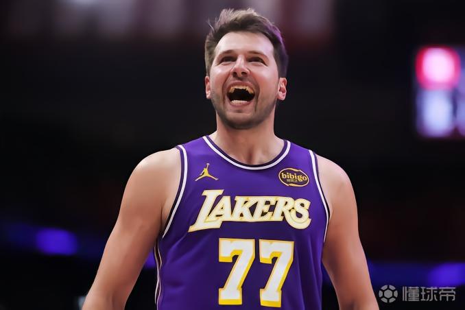 東契奇當(dāng)選本賽季得分王，國(guó)際球員已連續(xù)五個(gè)賽季斬獲該殊榮