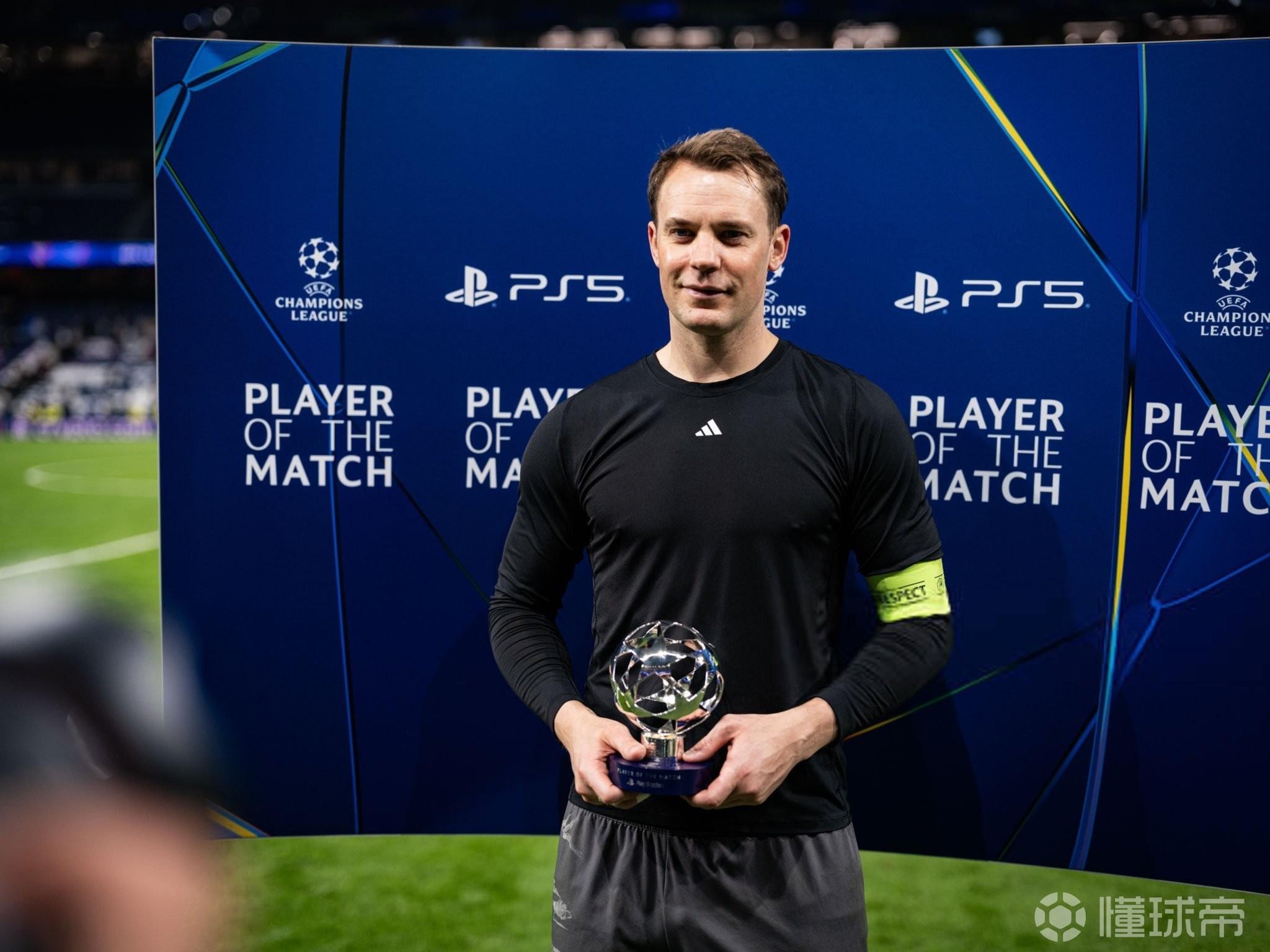 赫韋德斯：諾伊爾是世界最佳門將，德國隊(duì)世界杯就應(yīng)該帶上他