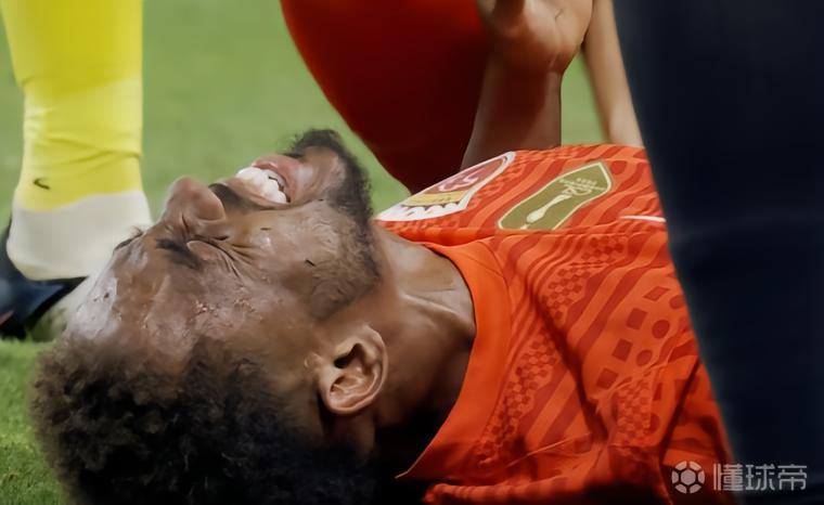 海港官方：加布里埃爾右膝髕骨肌腱斷裂，將盡快進(jìn)行手術(shù)治療