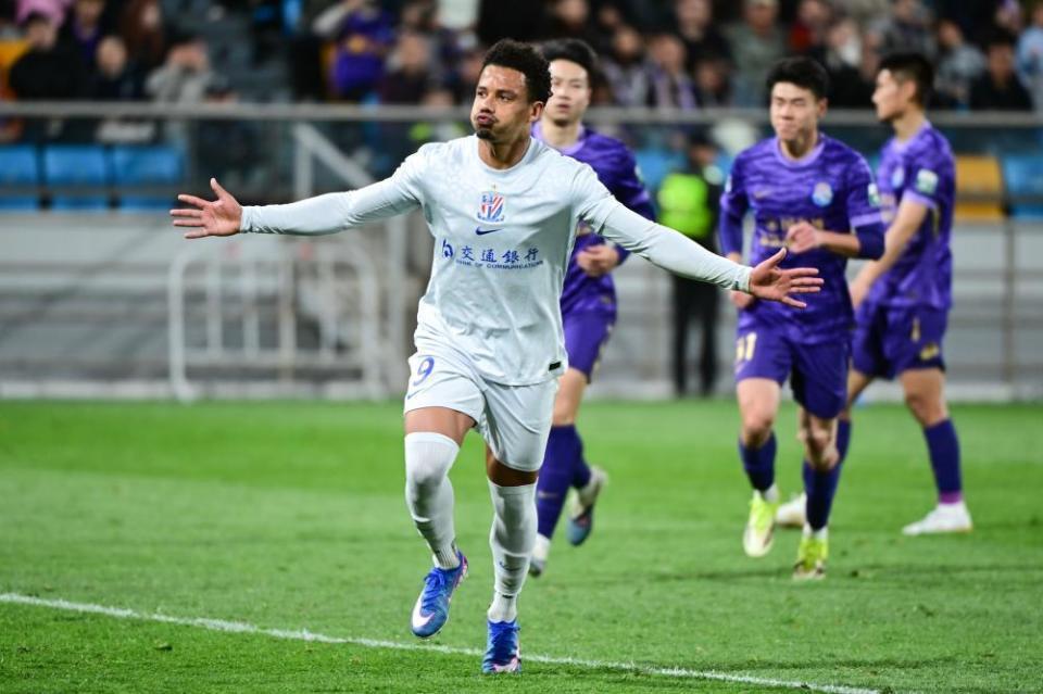 申花夢幻開局！拉唐閃電破門，3場連入4球，6球領(lǐng)跑射手榜