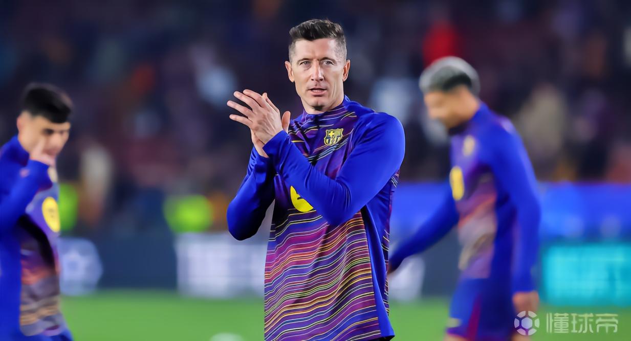 阿斯：萊萬(wàn)手握沙特豐厚合約，但地區(qū)沖突讓他放棄前往的想法